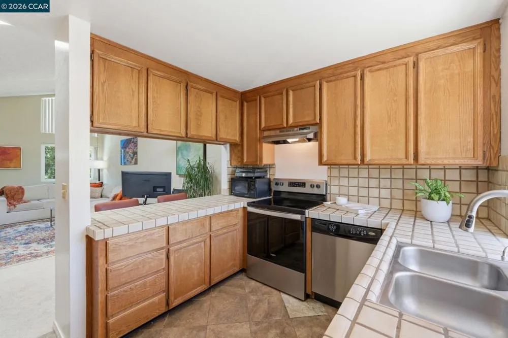 4805 Clayton Rd #12 Concord, CA 94521
