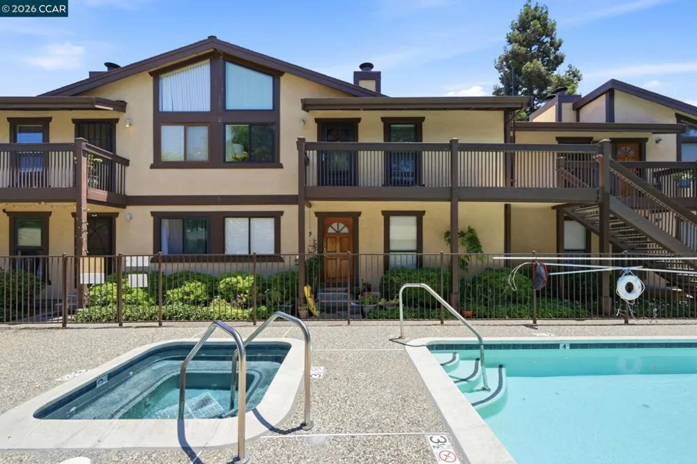 4805 Clayton Rd #12 Concord, CA 94521