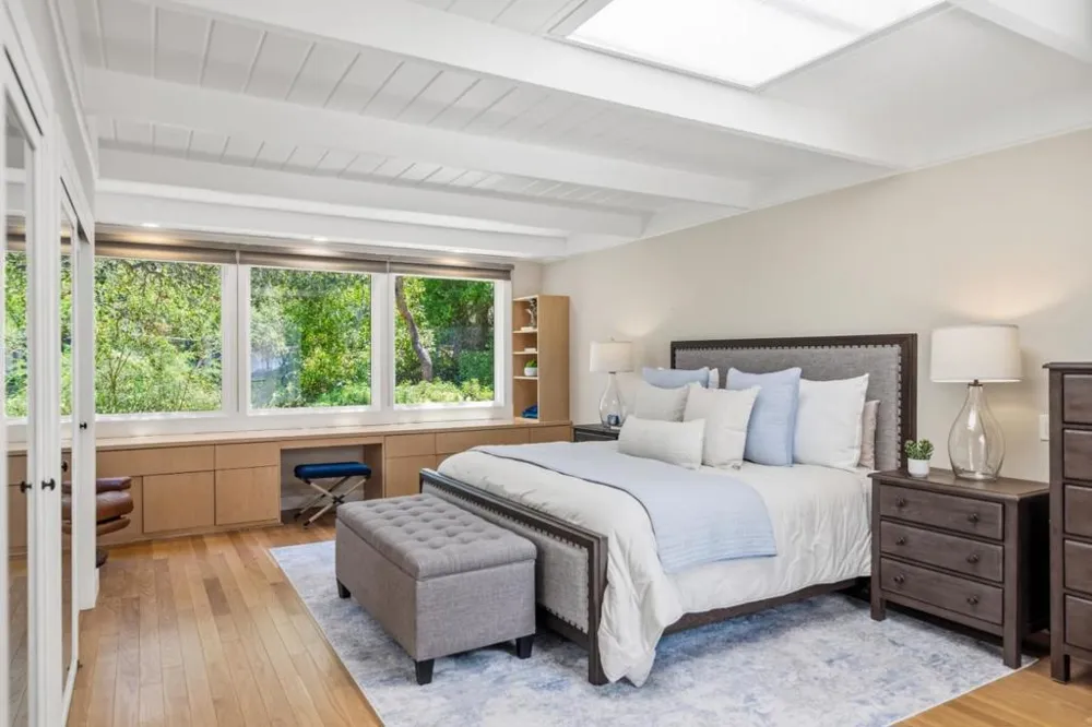 24875 Carmel Hills Drive Carmel, CA 93923