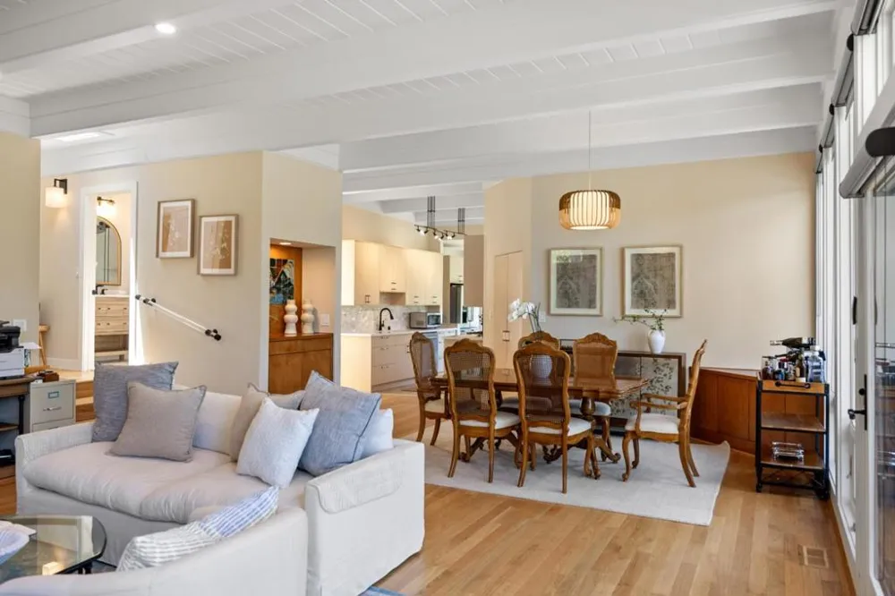 24875 Carmel Hills Drive Carmel, CA 93923