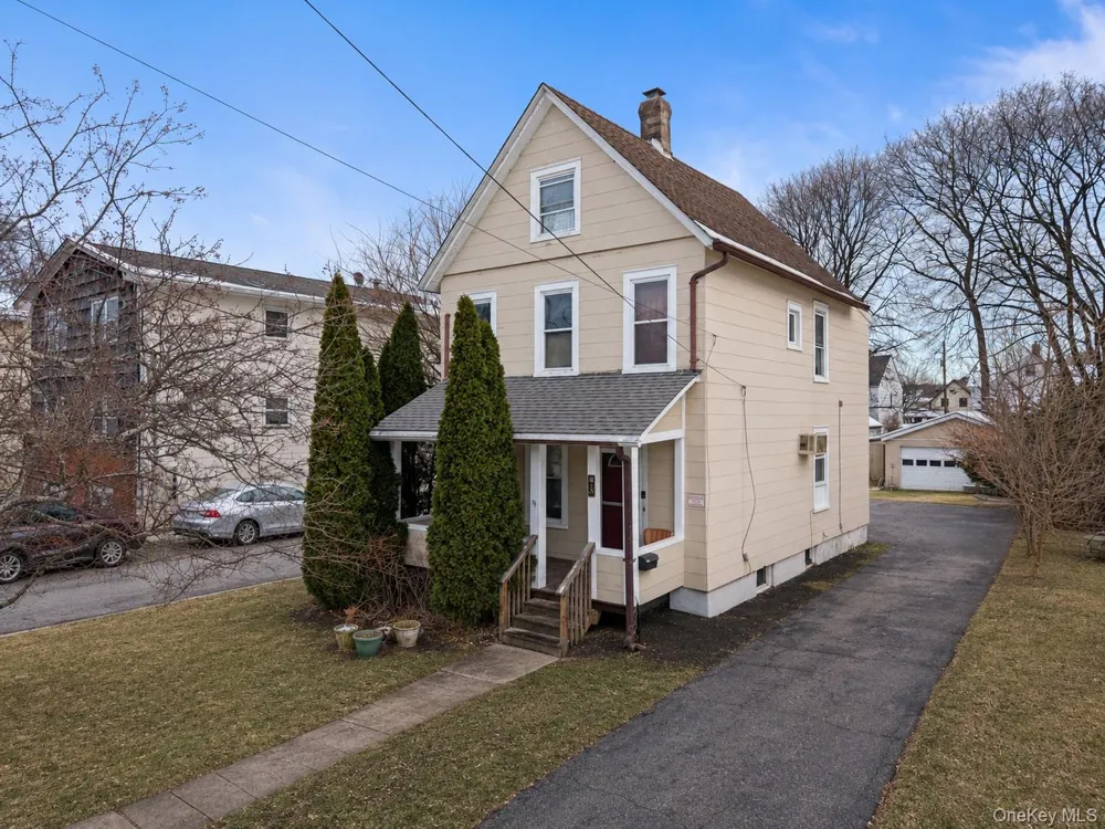 19 W Maple Avenue Suffern, NY 10901