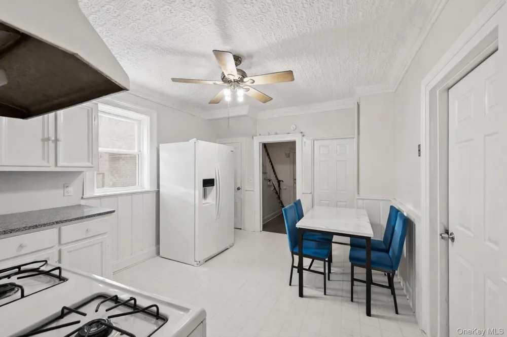 19 W Maple Avenue Suffern, NY 10901