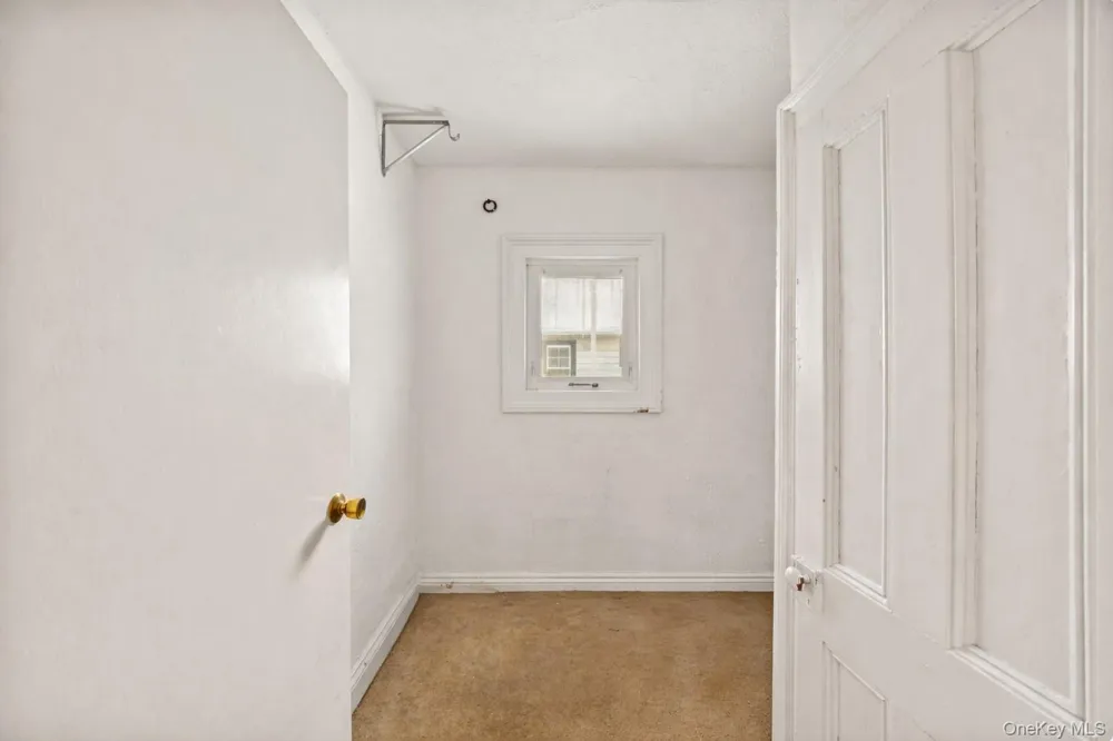 19 W Maple Avenue Suffern, NY 10901