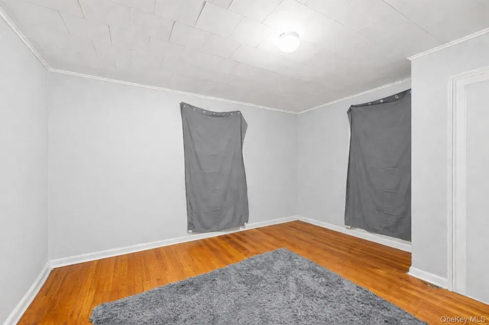 19 W Maple Avenue Suffern, NY 10901