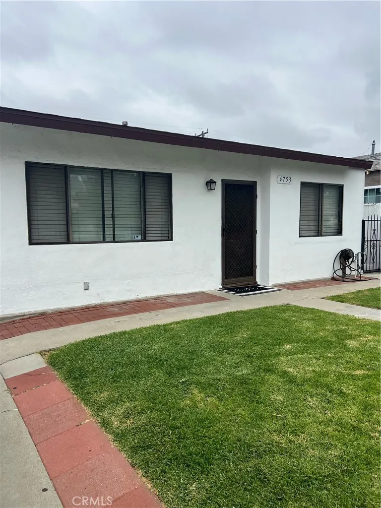 4753 Orange Pico Rivera, CA 90660