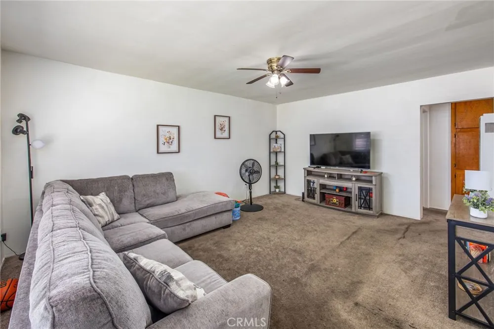 4753 Orange Pico Rivera, CA 90660