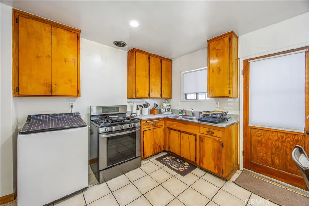 4753 Orange Pico Rivera, CA 90660