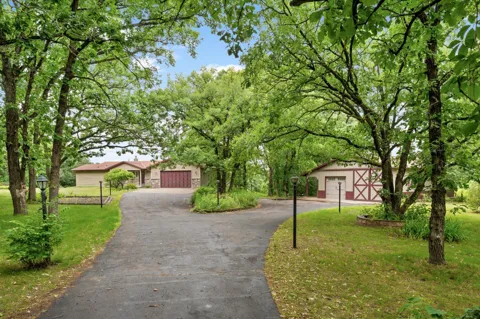 17075 Neill Path