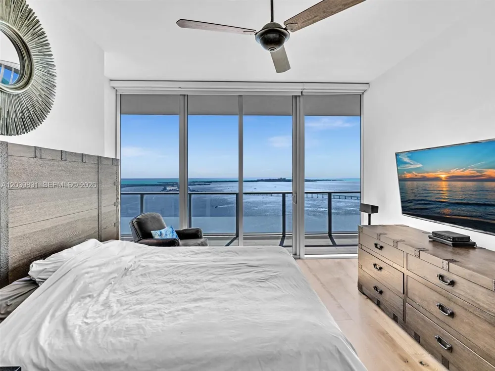 1300 E Brickell Bay Dr #4202 Miami, FL 33131