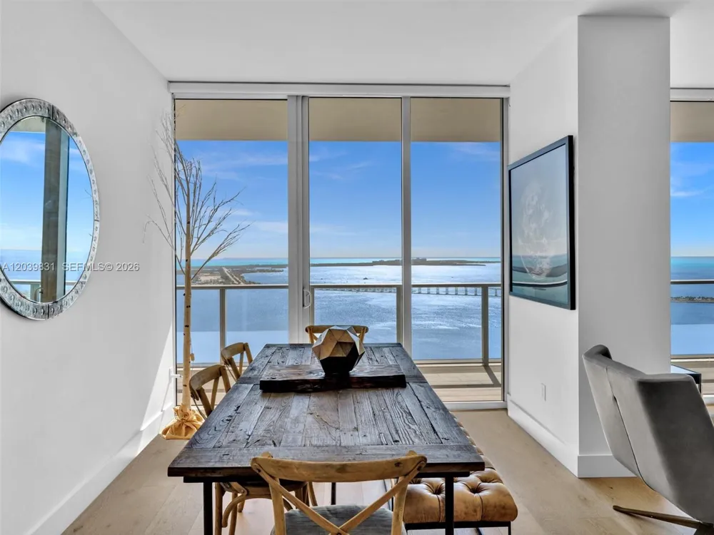 1300 E Brickell Bay Dr #4202 Miami, FL 33131