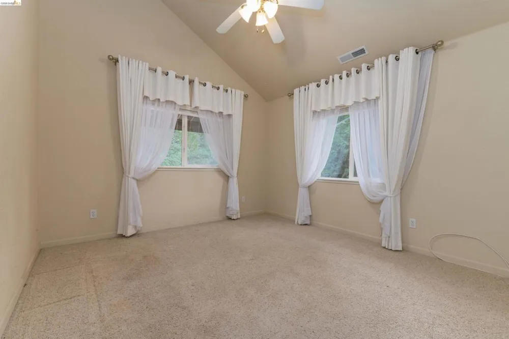 22401 Ridge Road Twain Harte, CA 95383