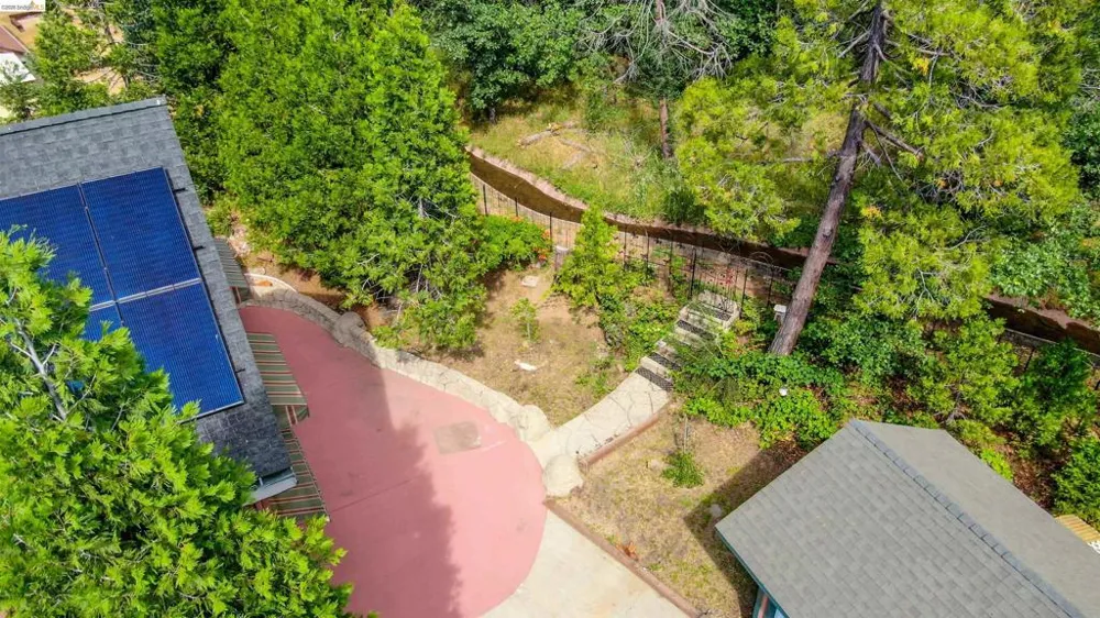 22401 Ridge Road Twain Harte, CA 95383