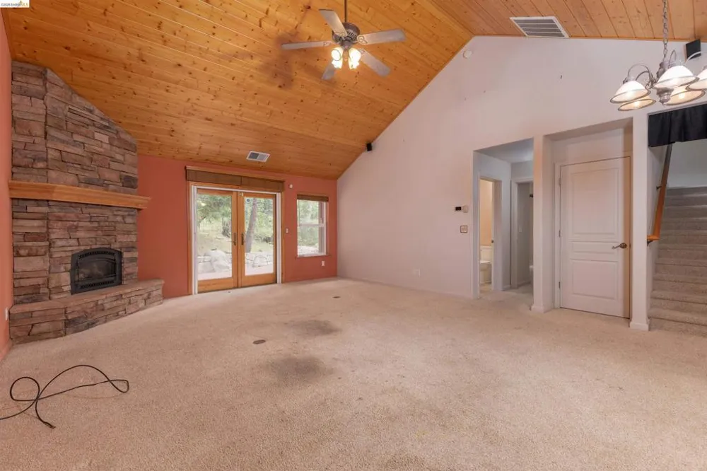22401 Ridge Road Twain Harte, CA 95383