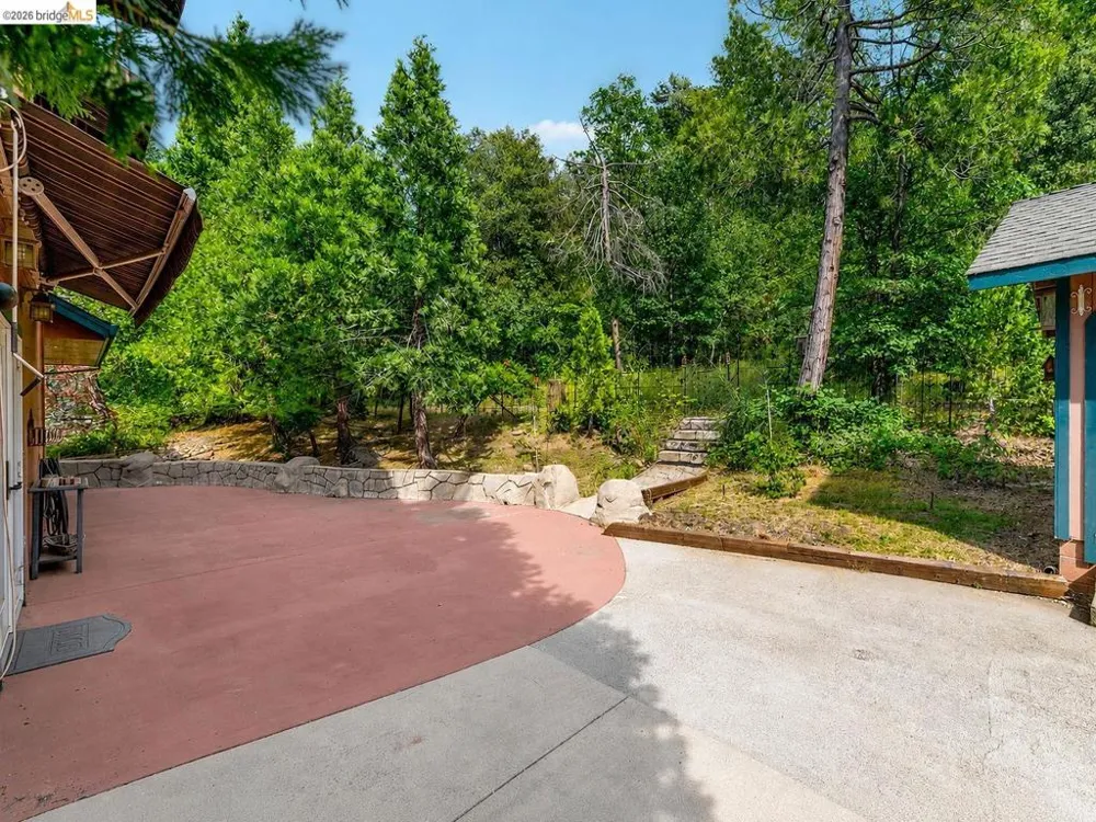 22401 Ridge Road Twain Harte, CA 95383