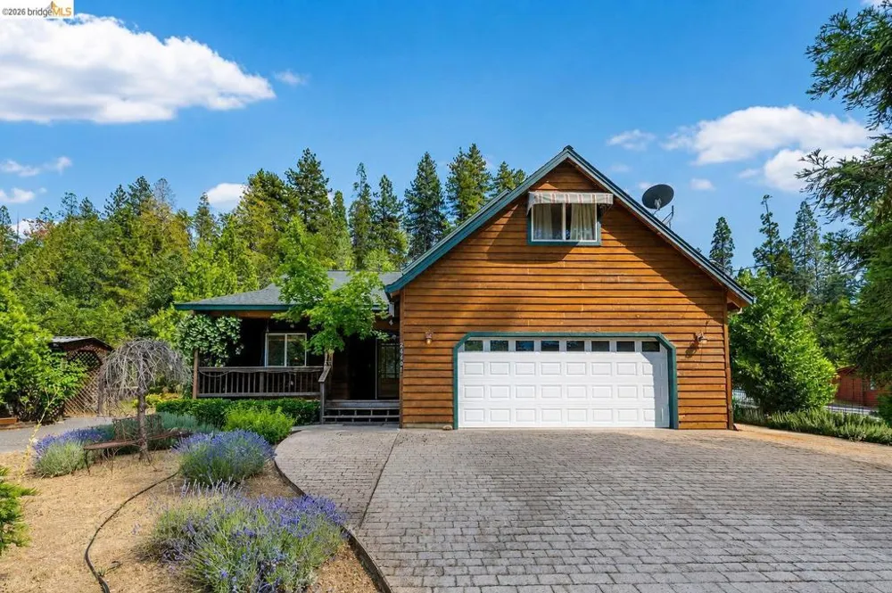 22401 Ridge Road Twain Harte, CA 95383