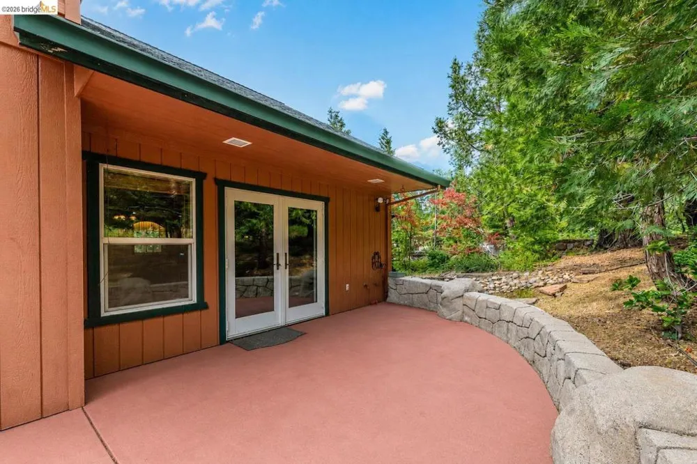 22401 Ridge Road Twain Harte, CA 95383