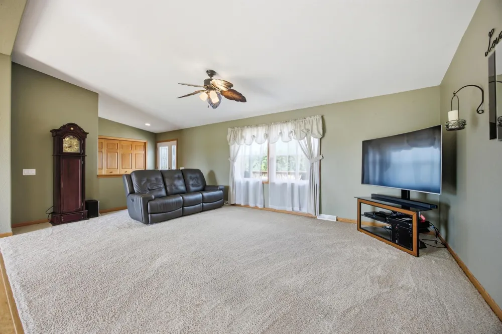 20371 180th Avenue Ulen, MN 56585