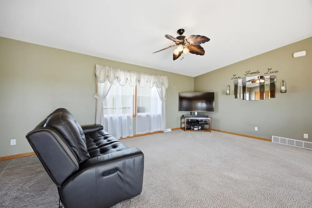 20371 180th Avenue Ulen, MN 56585