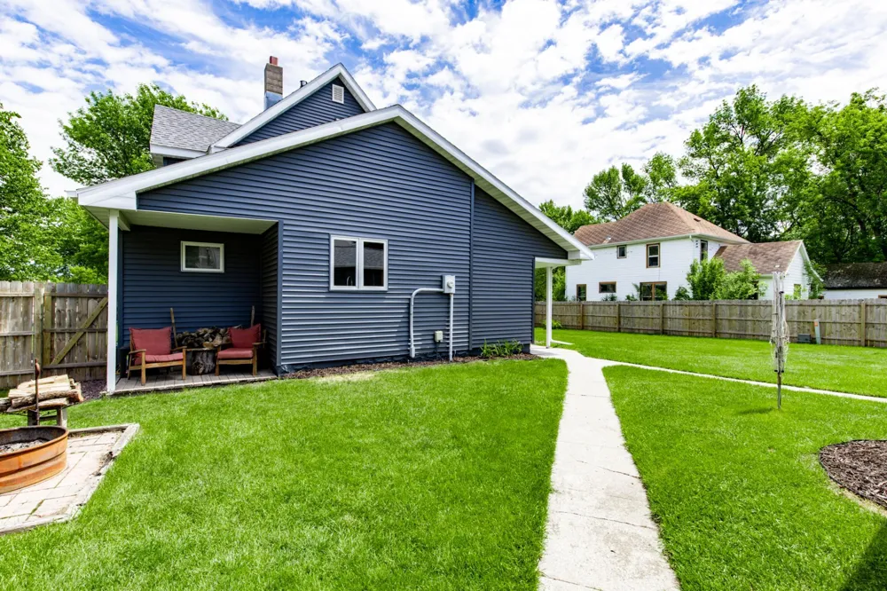 521 9th Street Hawley, MN 56549