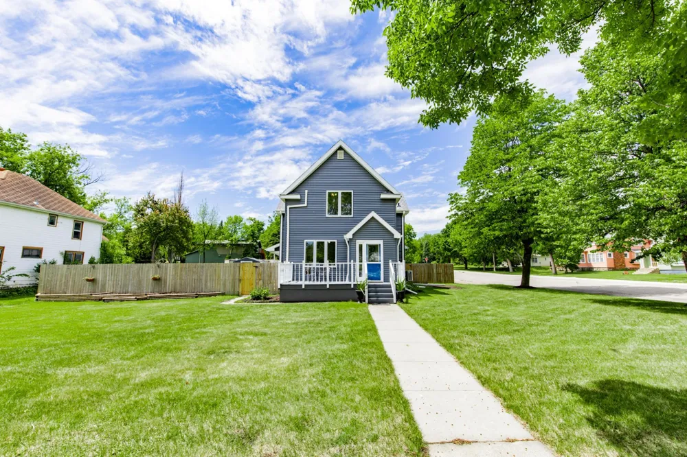 521 9th Street Hawley, MN 56549