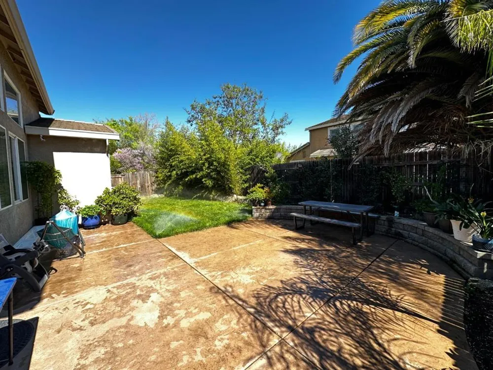 10133 Annie Street Elk Grove, CA 95757