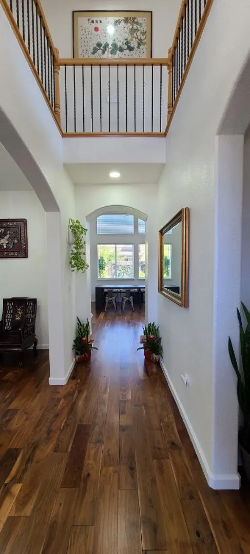 10133 Annie Street Elk Grove, CA 95757