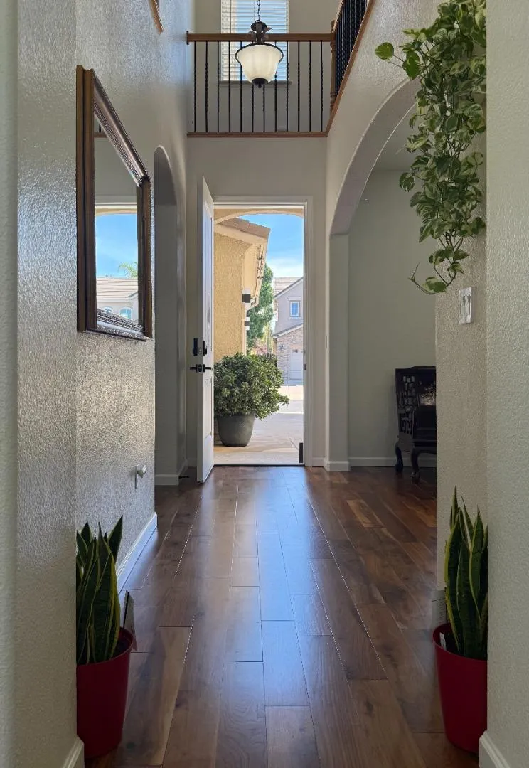 10133 Annie Street Elk Grove, CA 95757