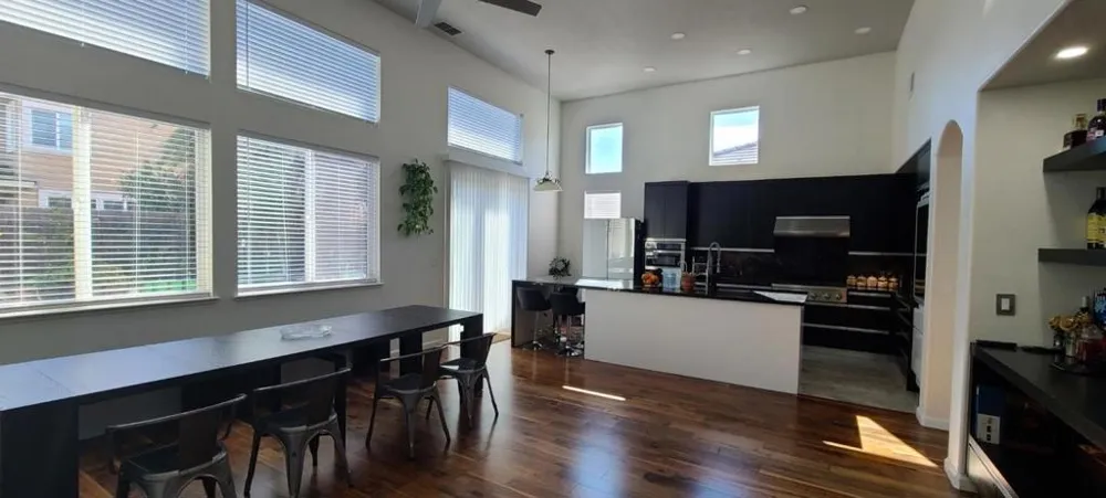 10133 Annie Street Elk Grove, CA 95757