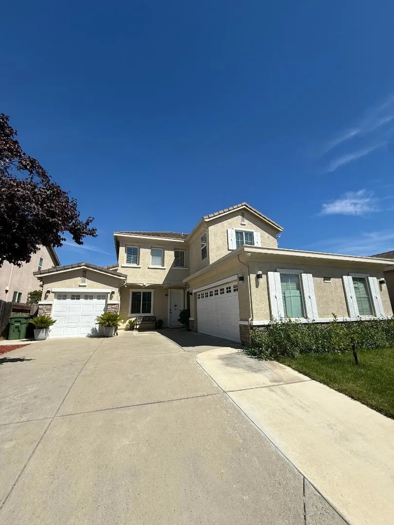 10133 Annie Street Elk Grove, CA 95757