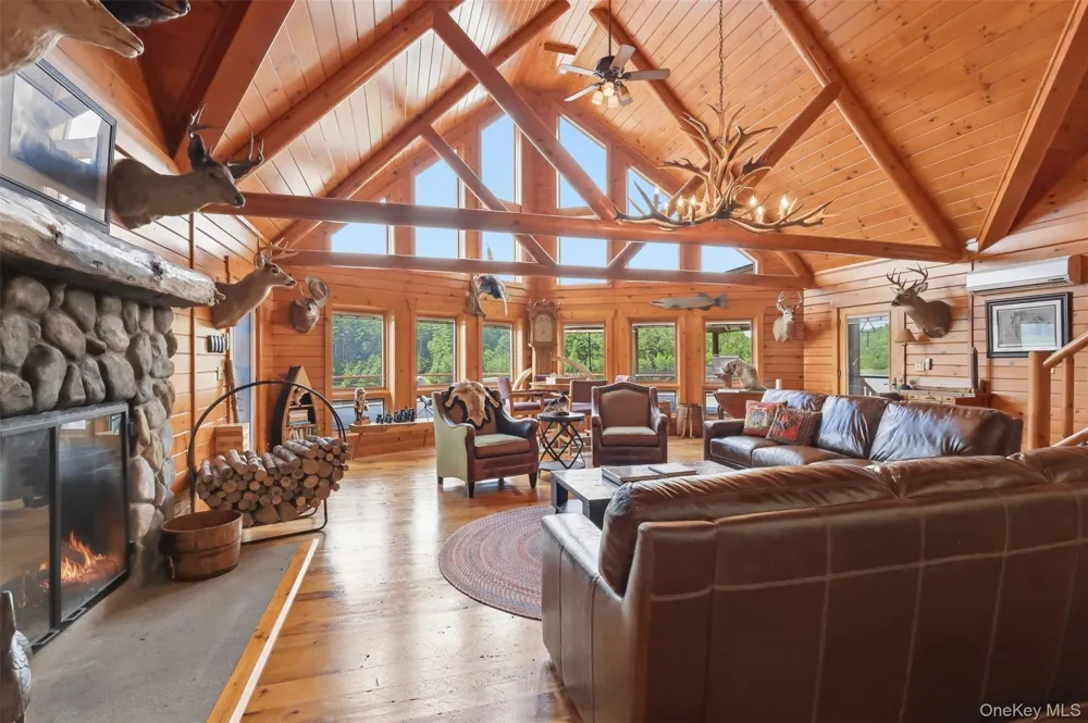 91 Crawford Road Barryville, NY 12719
