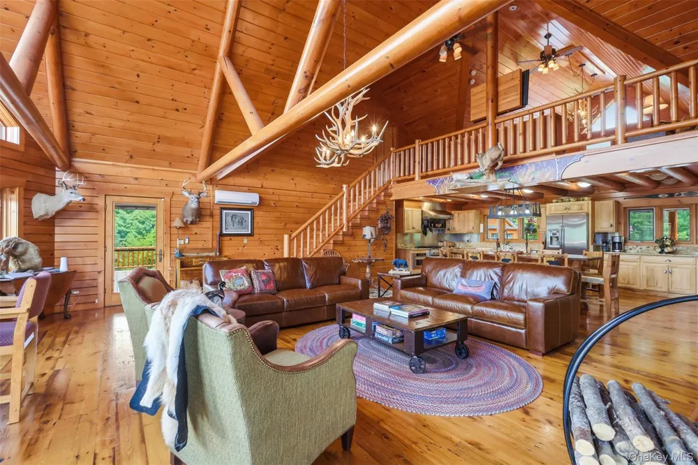 91 Crawford Road Barryville, NY 12719
