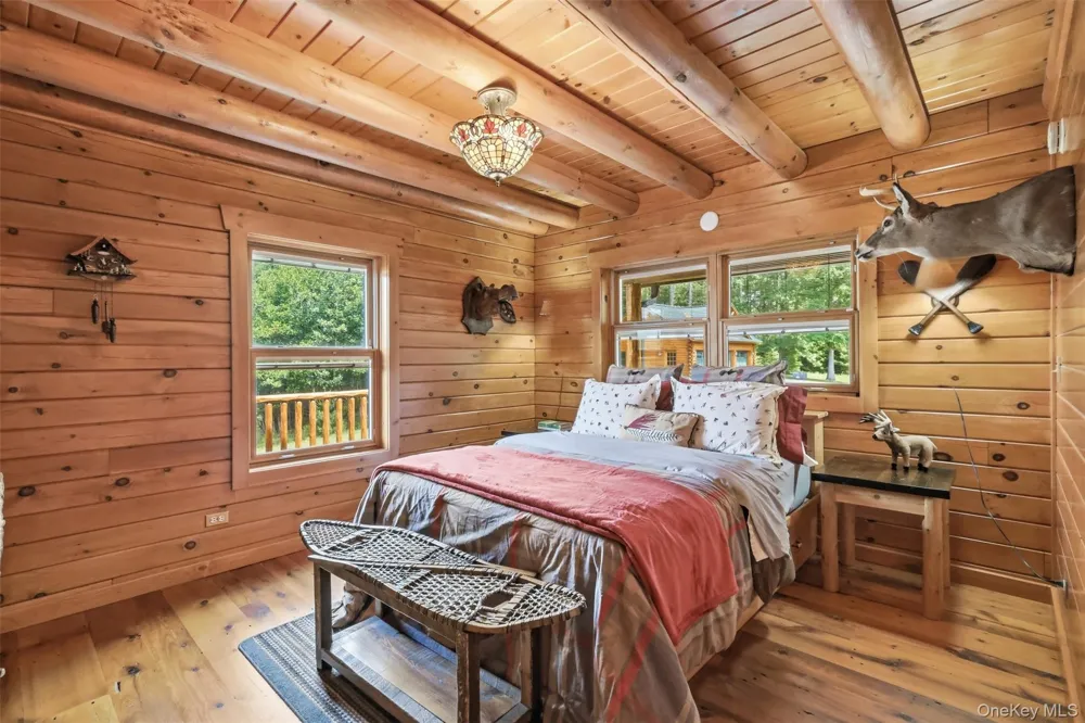 91 Crawford Road Barryville, NY 12719