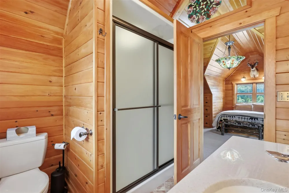 91 Crawford Road Barryville, NY 12719