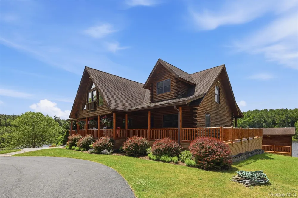 91 Crawford Road Barryville, NY 12719