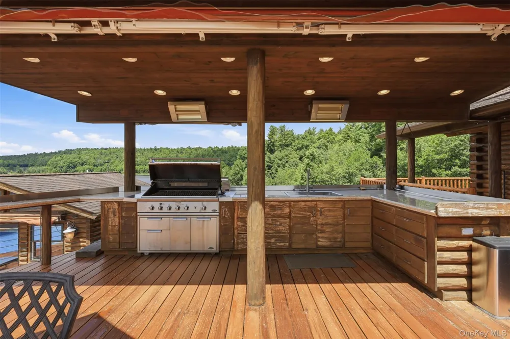 91 Crawford Road Barryville, NY 12719