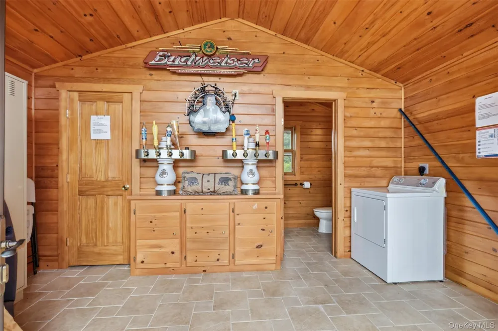 91 Crawford Road Barryville, NY 12719