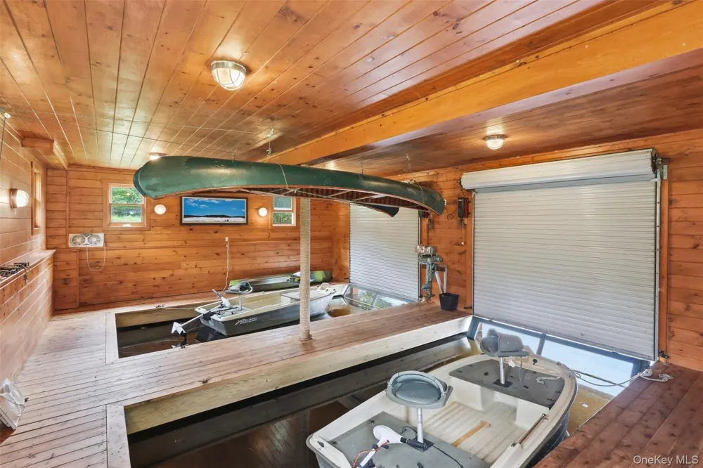 91 Crawford Road Barryville, NY 12719
