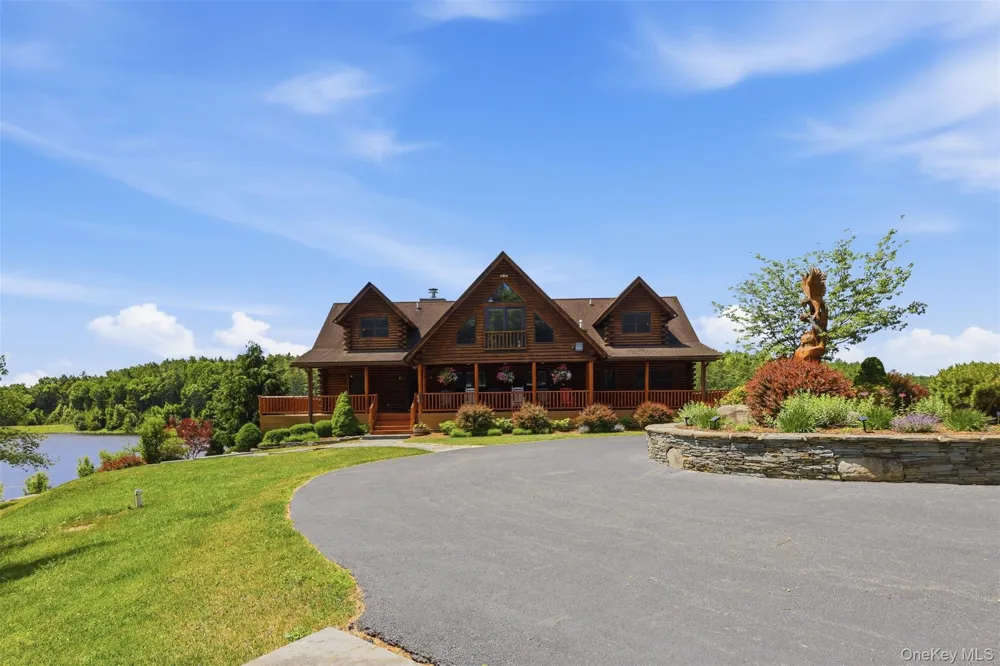 91 Crawford Road Barryville, NY 12719