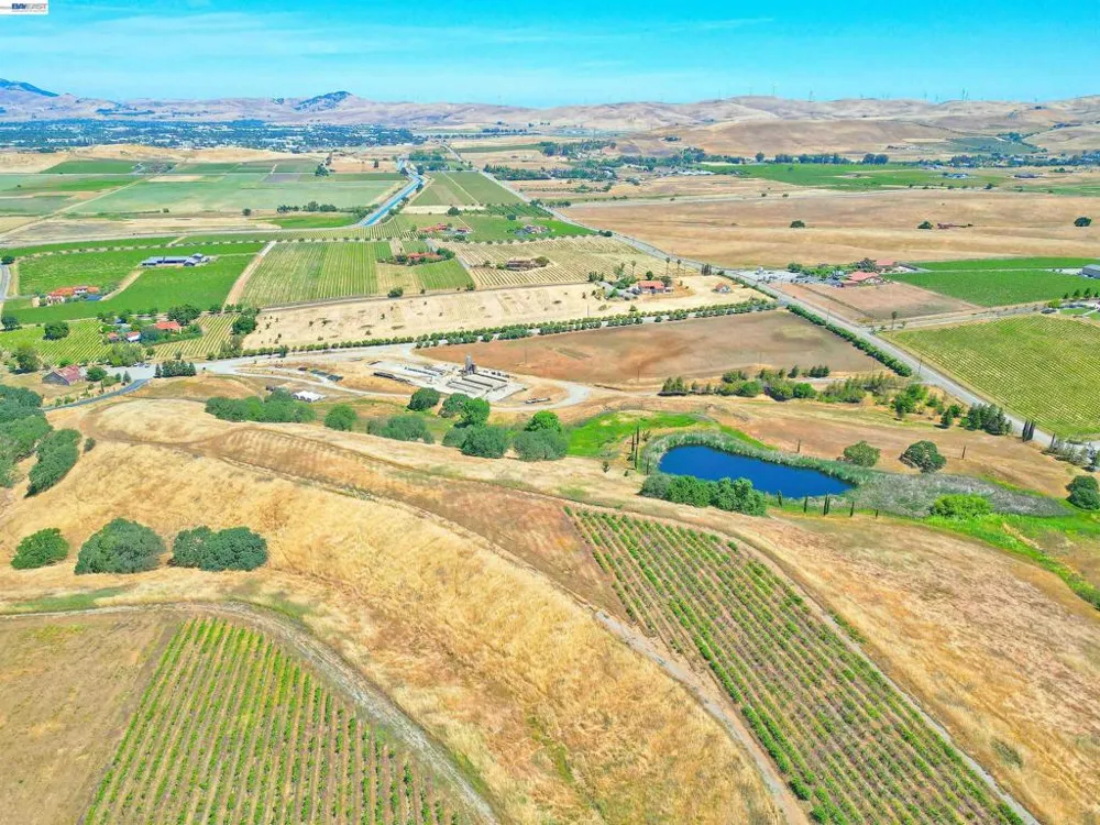 5625 Greenville Rd Livermore, CA 94550