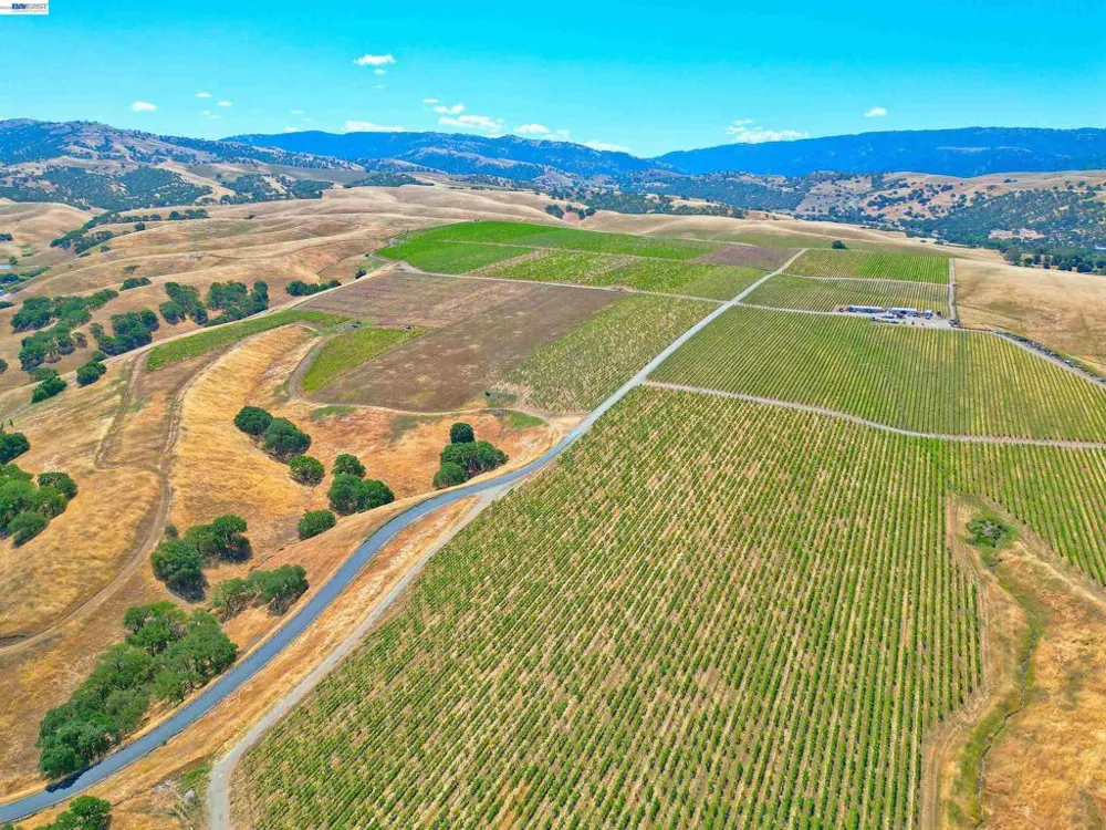5625 Greenville Rd Livermore, CA 94550