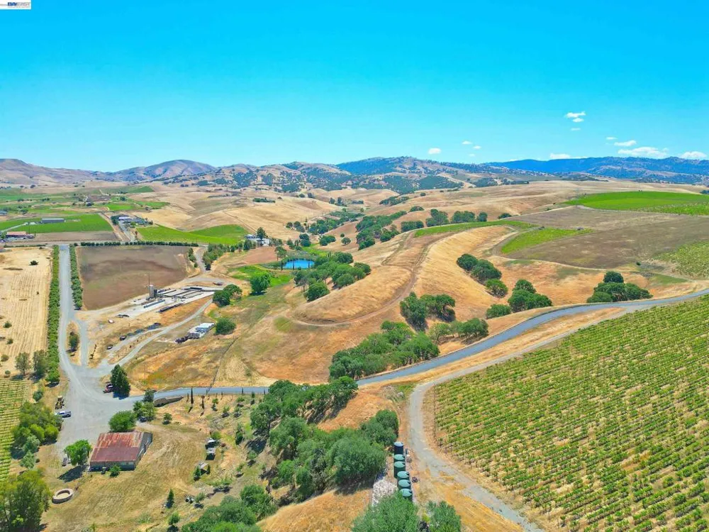 5625 Greenville Rd Livermore, CA 94550