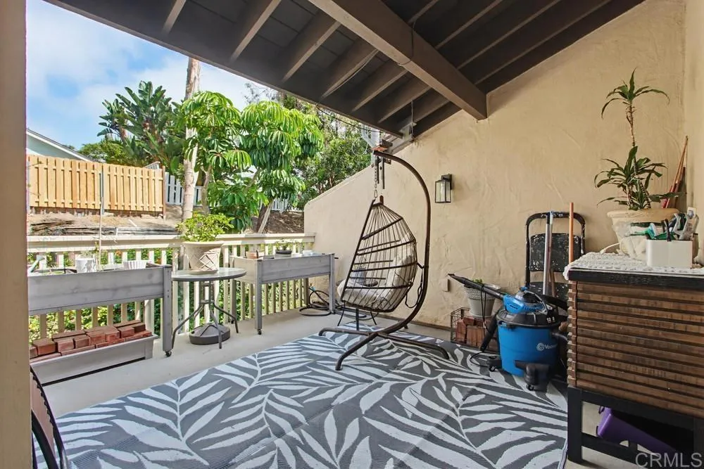 4608 Driftwood Circle Carlsbad, CA 92008