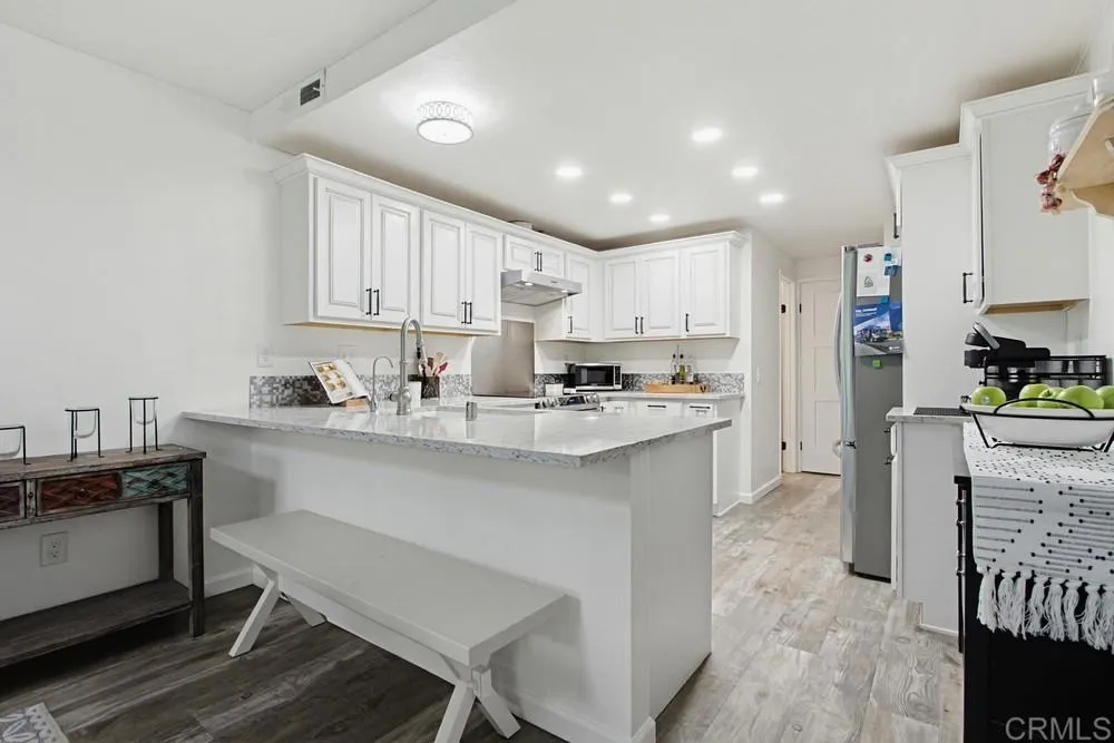 4608 Driftwood Circle Carlsbad, CA 92008