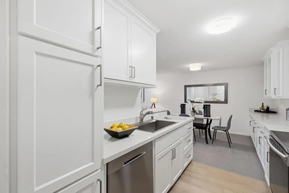 226 W Edith Avenue #33 Los Altos, CA 94022