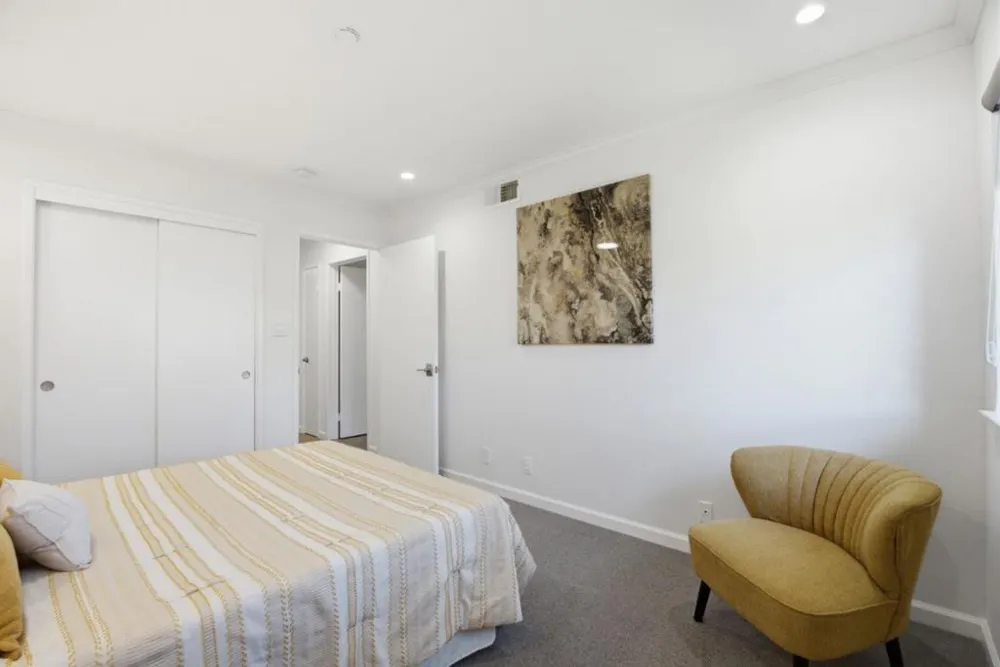 226 W Edith Avenue #33 Los Altos, CA 94022