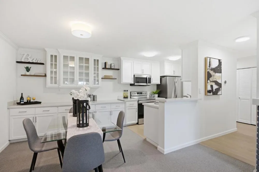 226 W Edith Avenue #33 Los Altos, CA 94022