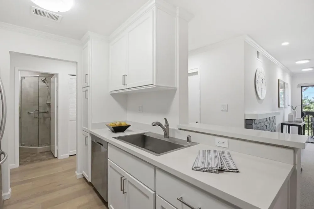 226 W Edith Avenue #33 Los Altos, CA 94022
