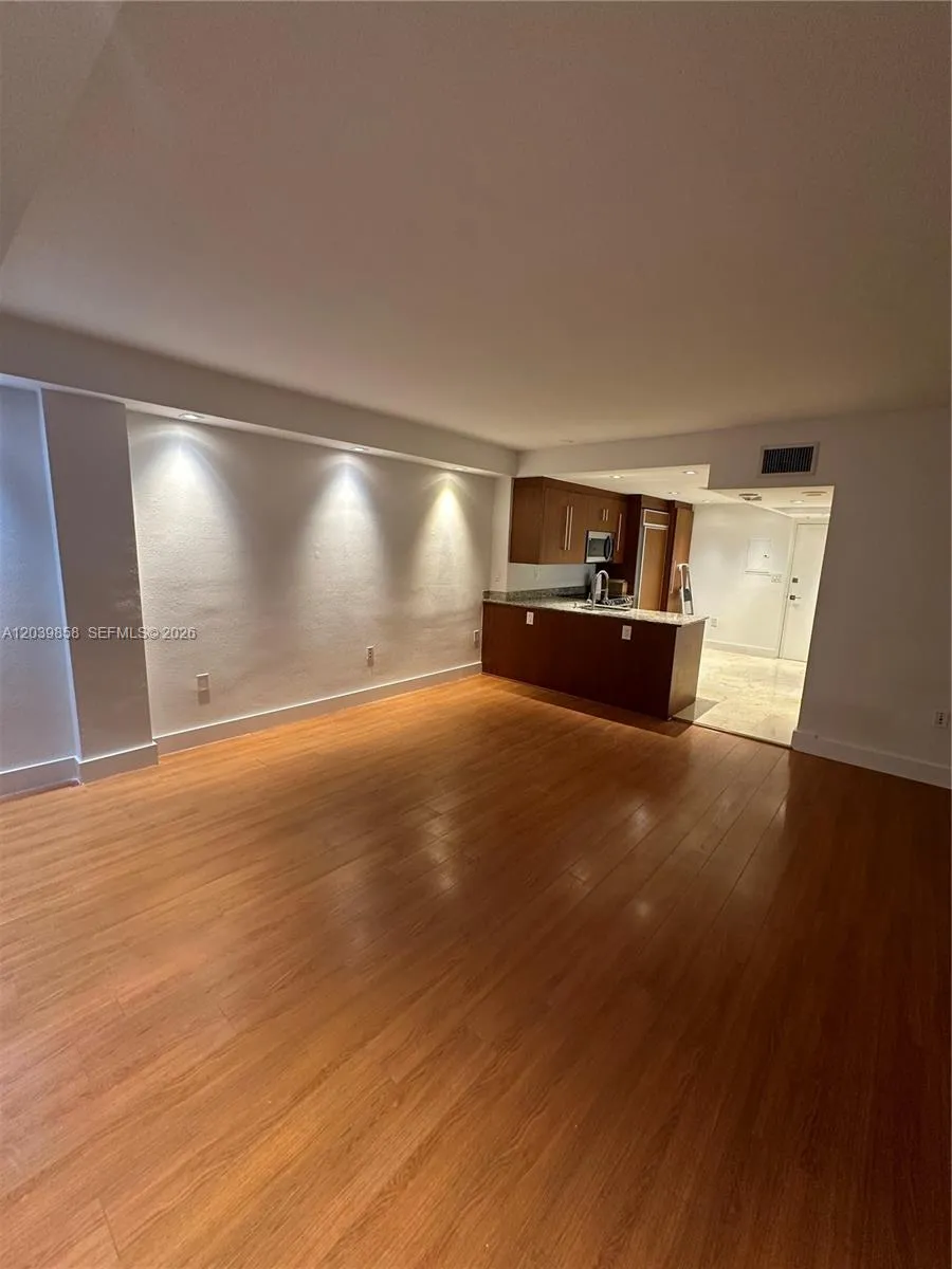 Address Not Shown Bal Harbour, FL 33180