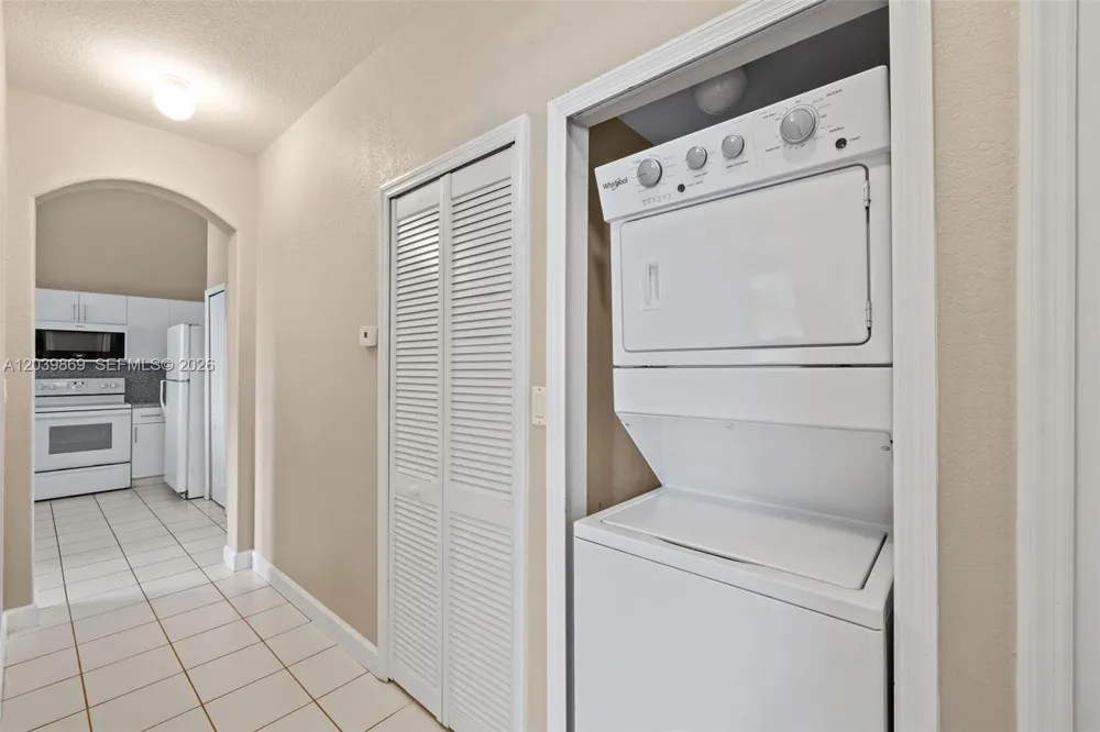 1692 SE 29th Ct #205 Homestead, FL 33035