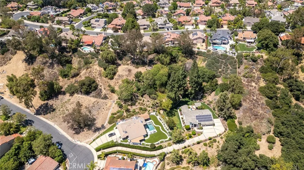 Via Estrella Pomona, CA 91768